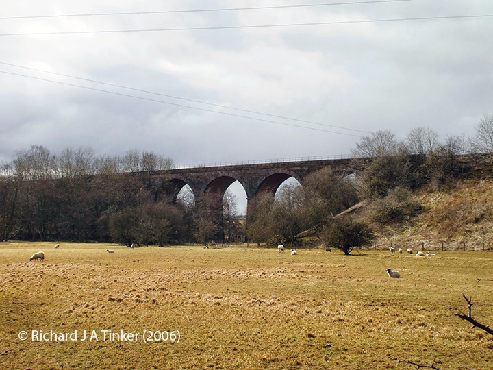 279870: Bridge SAC/252 - Long Marton Viaduct (stream): Context view from the north east