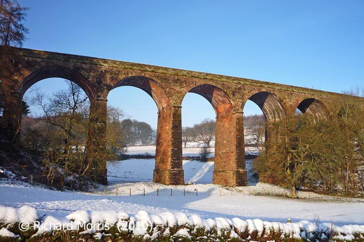 Dry Beck Viaduct: West elevation view in winter