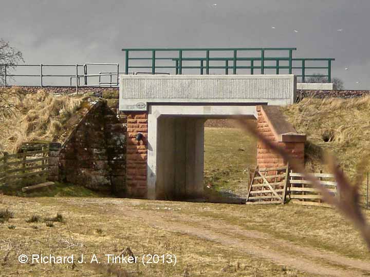Bridge SAC/247 (Hunriggs, occ.): East elevation view