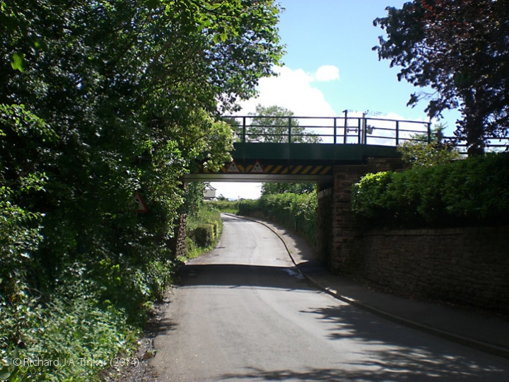 305370: Bridge SAC/350 - Station Road: Context view from the north