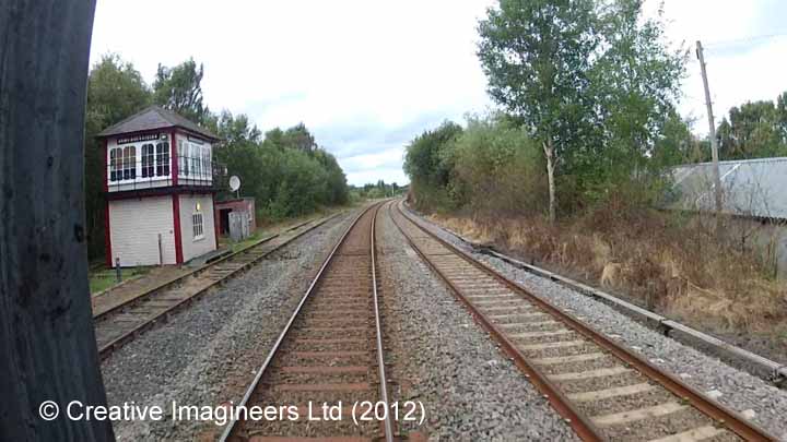 302930: Howe & Co's Siding Signal Box :Cab-view video-still (northbound)