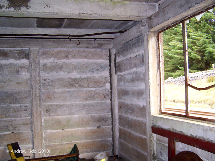 254920: Platelayers' Hut: Detail view from the south