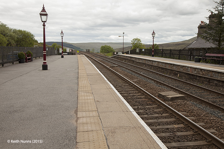 256630: Garsdale Station - Passenger Platform: Context view from the north east