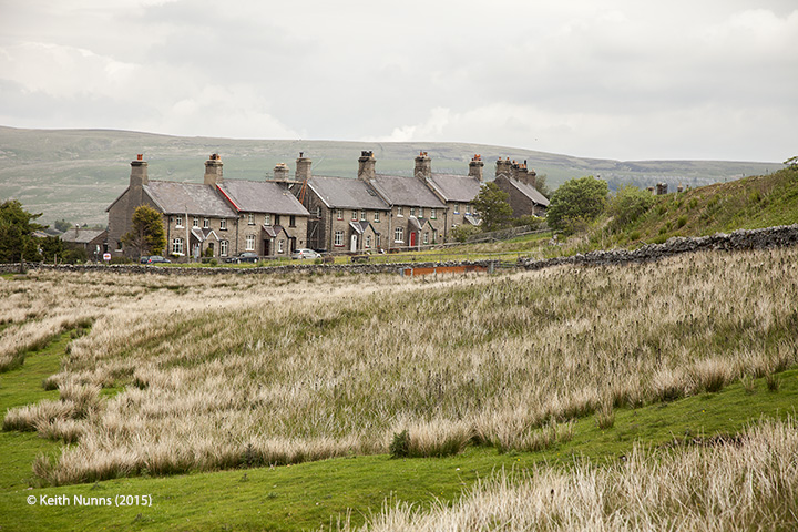 256560: Garsdale - Workers' Housing: Context view from the west