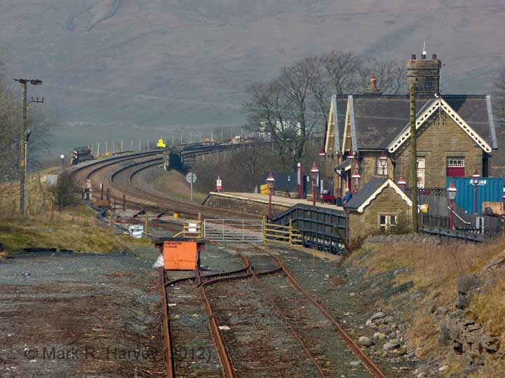 Ribblehead Station Booking Office: Context view from the south-east (v2)