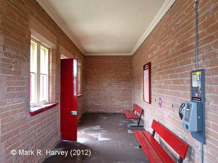 Lazonby & Kirkoswald Waiting Room (Down): Interior (north-west end)