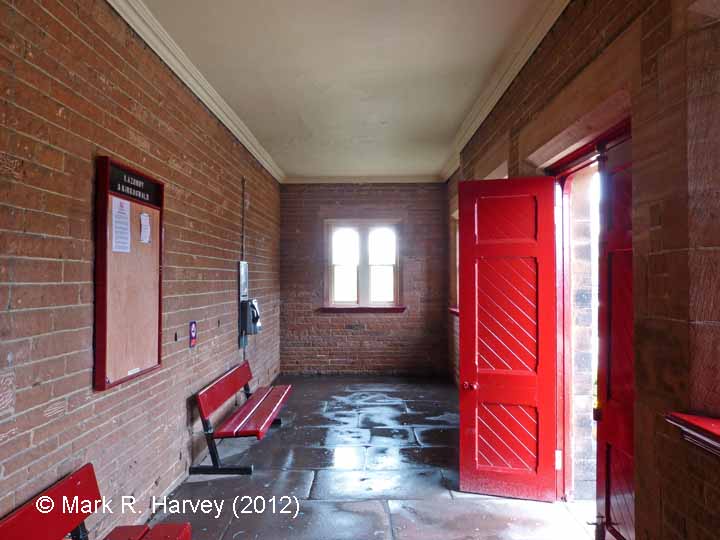 Lazonby & Kirkoswald Waiting Room (Down): Interior (south-east end)