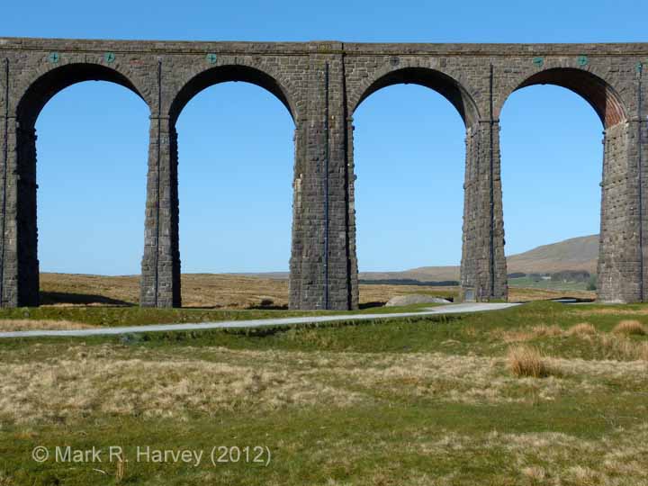 Ribblehead Viaduct: The central king-pier and adjacent piers and arches