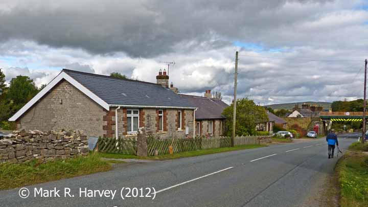 2666xx_2012-10-06_MRH_WH_Kirkby-Stephen-New-Midland-Cottages_From-SW