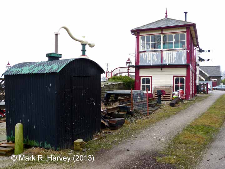 Settle Station SB Lamp Hut (new position): Context view from the south-east