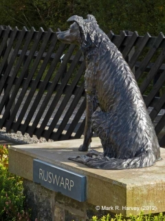 Close-up view of Ruswarp Statue / Graham Nuttall memorial