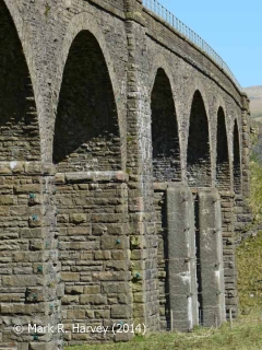 Dandrymire Viaduct (Bridge SAC/117), piers from the south east (2).
