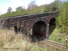 282430 Platelayers' Hut beneath-Bridge-265: Context view from the south east