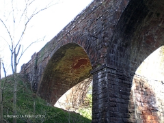 283800 Bridge 272 Crowdundle Viaduct: Detail view from the north east