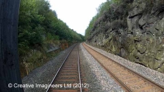 294850: Gradient Post (165 falling / level): Cab-view video-still (northbound)