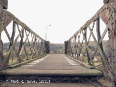 Christie's footbridge: Bridge-deck looking west