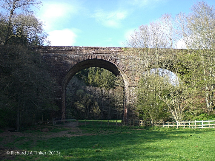 283800 Bridge 272 Crowdundle Viaduct: Elevation view from the south west