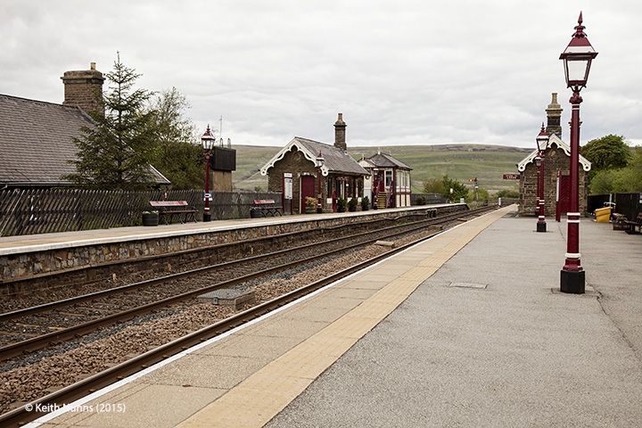 256640: Garsdale - Passenger Platform (Down): Context view from the south west 256640: Garsdale - Passenger Platform (Down): Context view from the south west